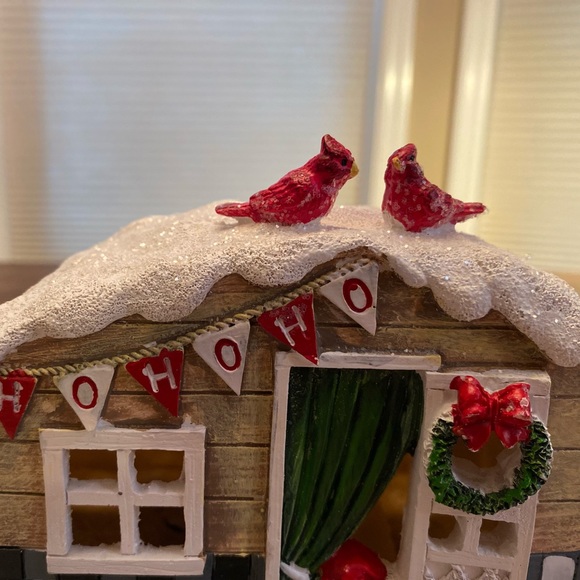 Lighted Snowy Christmas Camper With Cardinals & A Black Lab Resin Decor - Picture 5 of 16